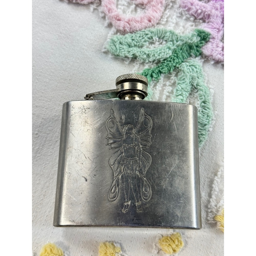 Vintage Fairy Etched Stainless Steel Hip Flask 5oz Silver Y2K Whimsigoth Pocket - Picture 2 of 11